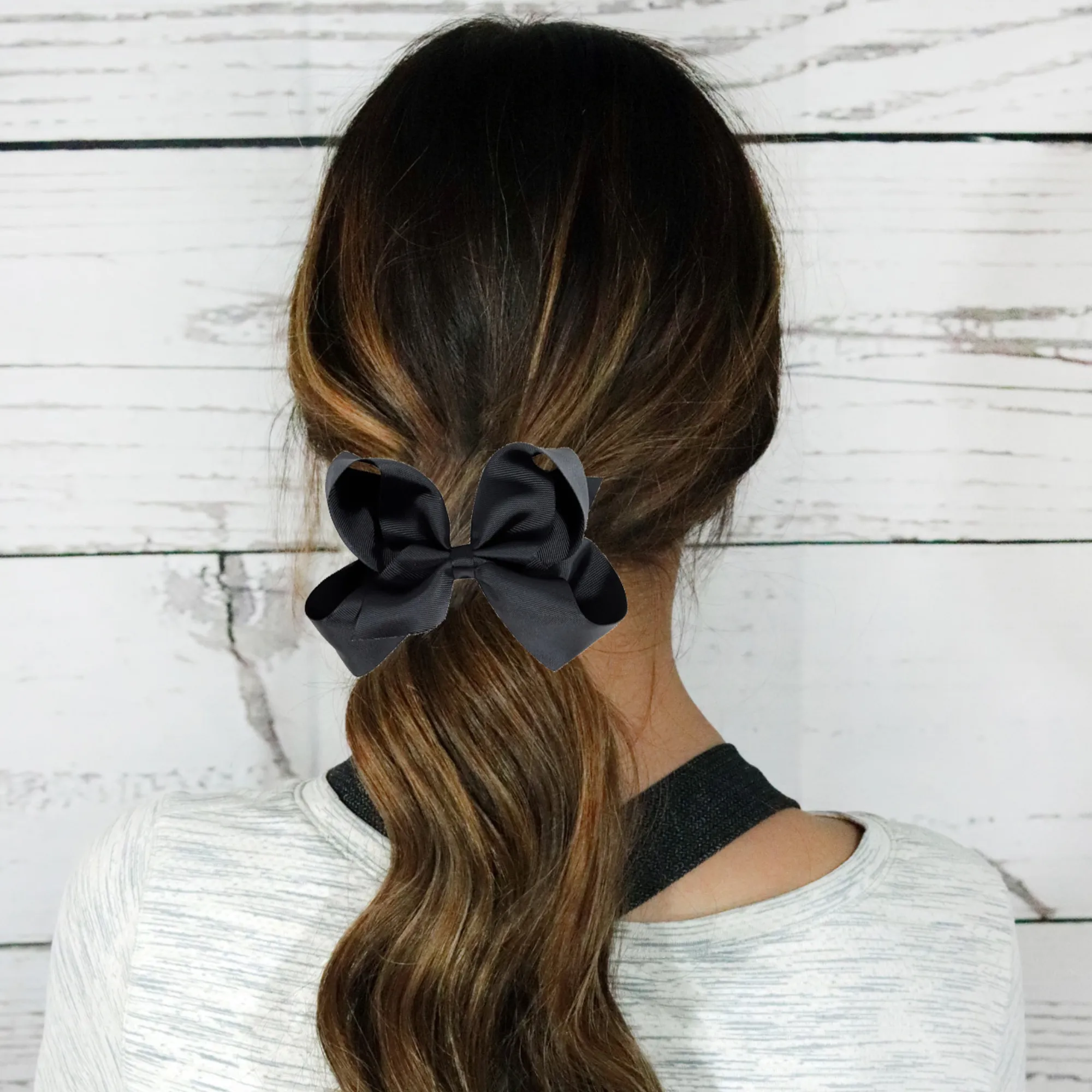 Black Classic Hair Bow