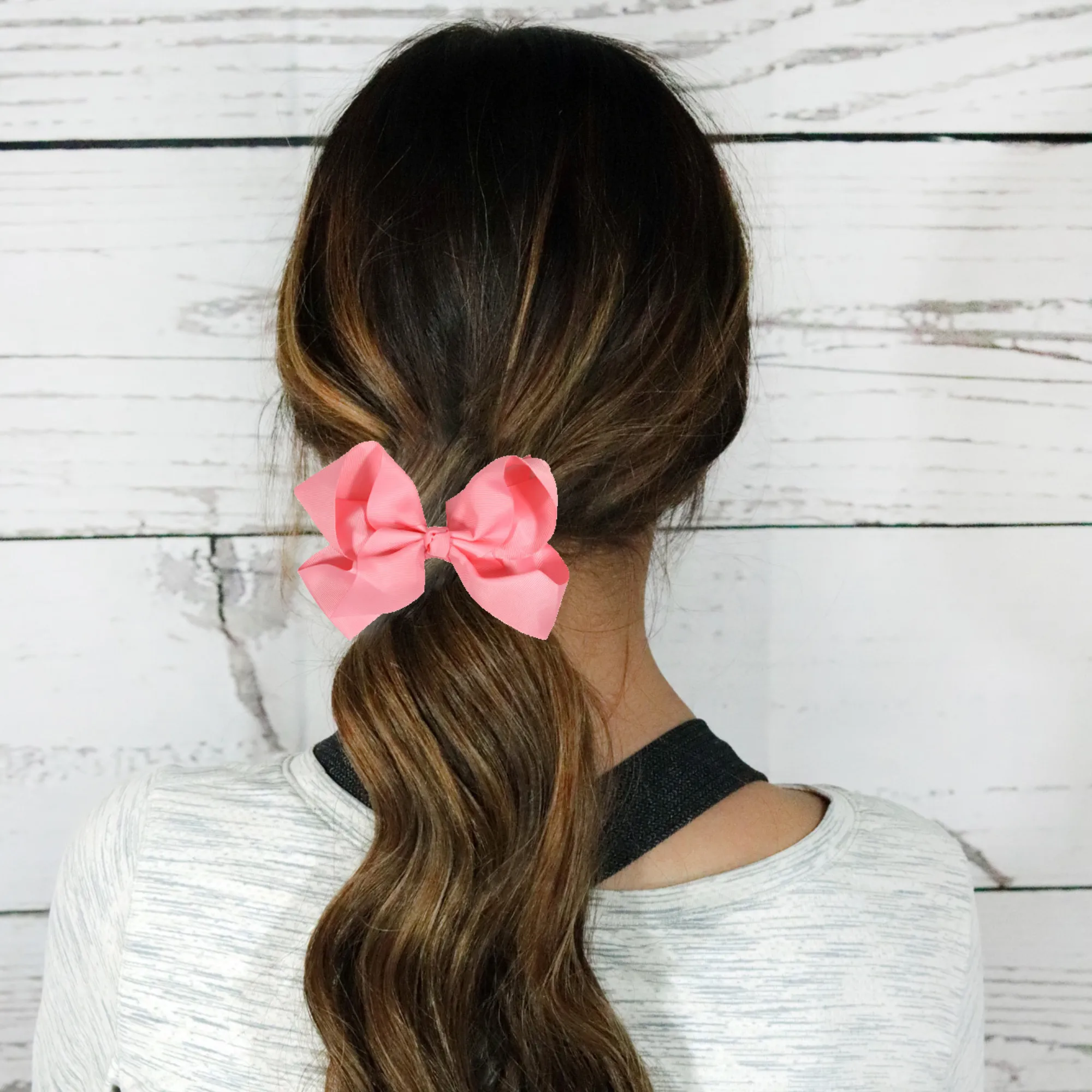 Light Pink Classic Hair Bow