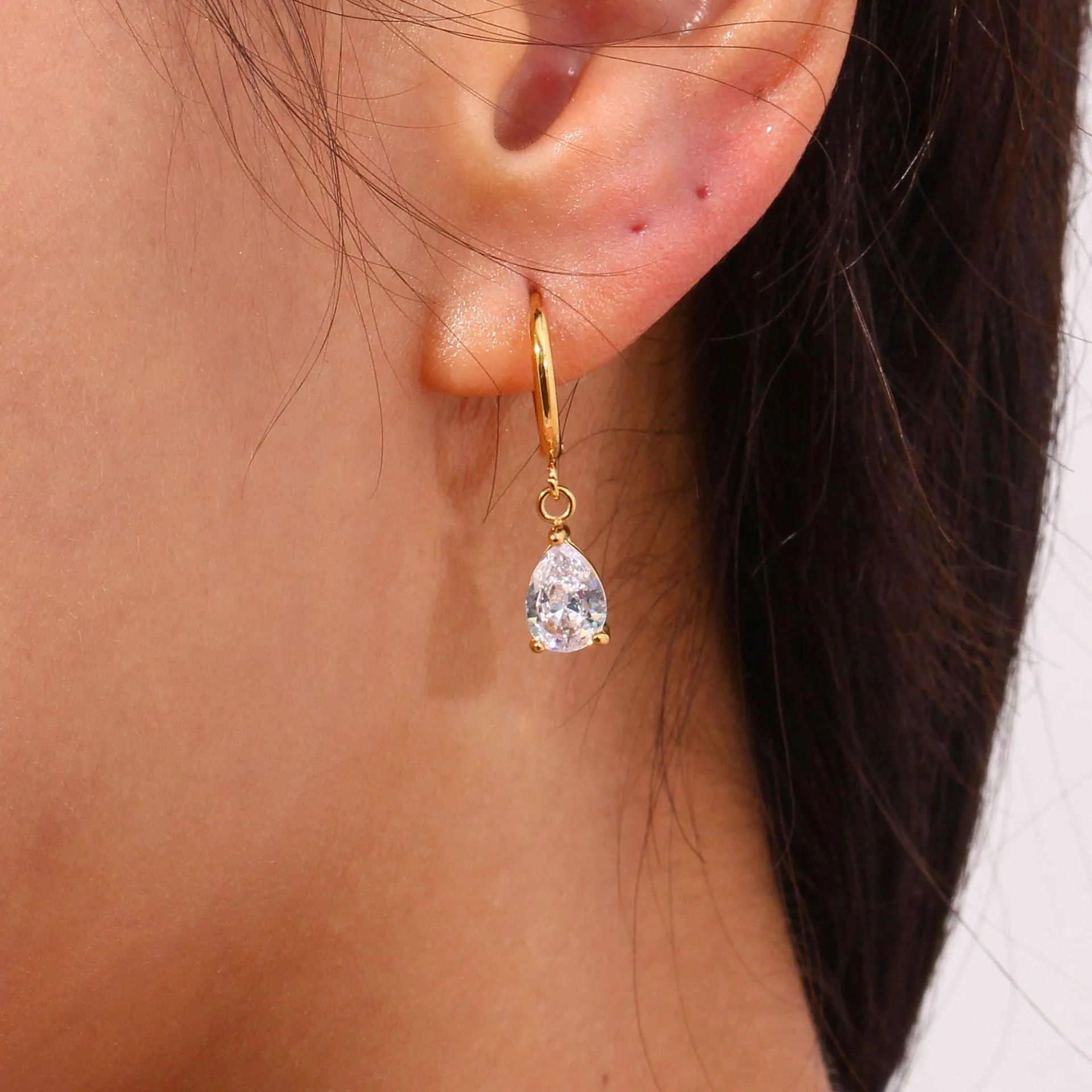 Trendy Water Drop Crystal Hoop Earrings – Fashion Jewelry for Women